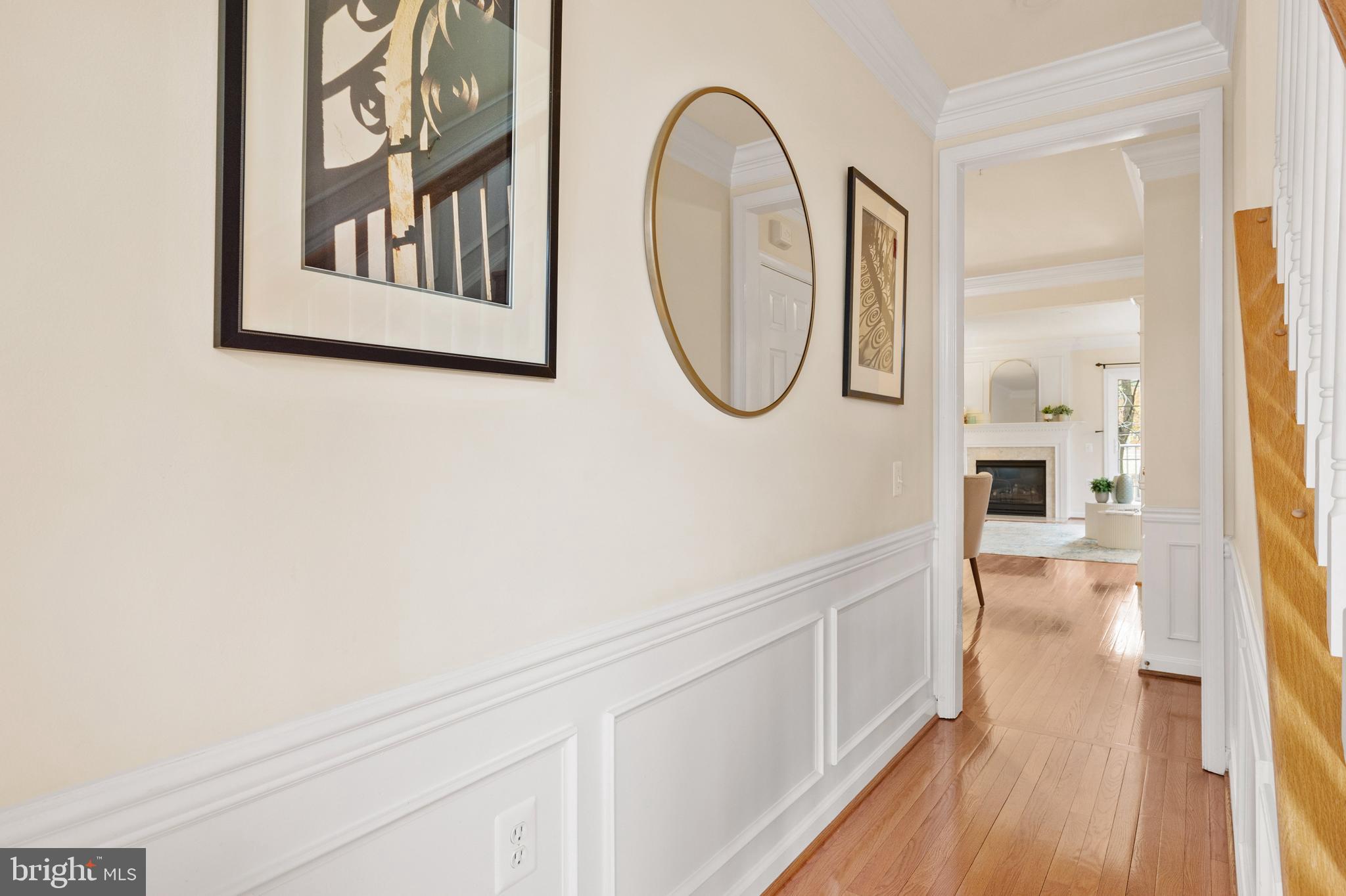 1424 ROUNDHOUSE LANE 85