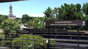 1424 ROUNDHOUSE LANE 85