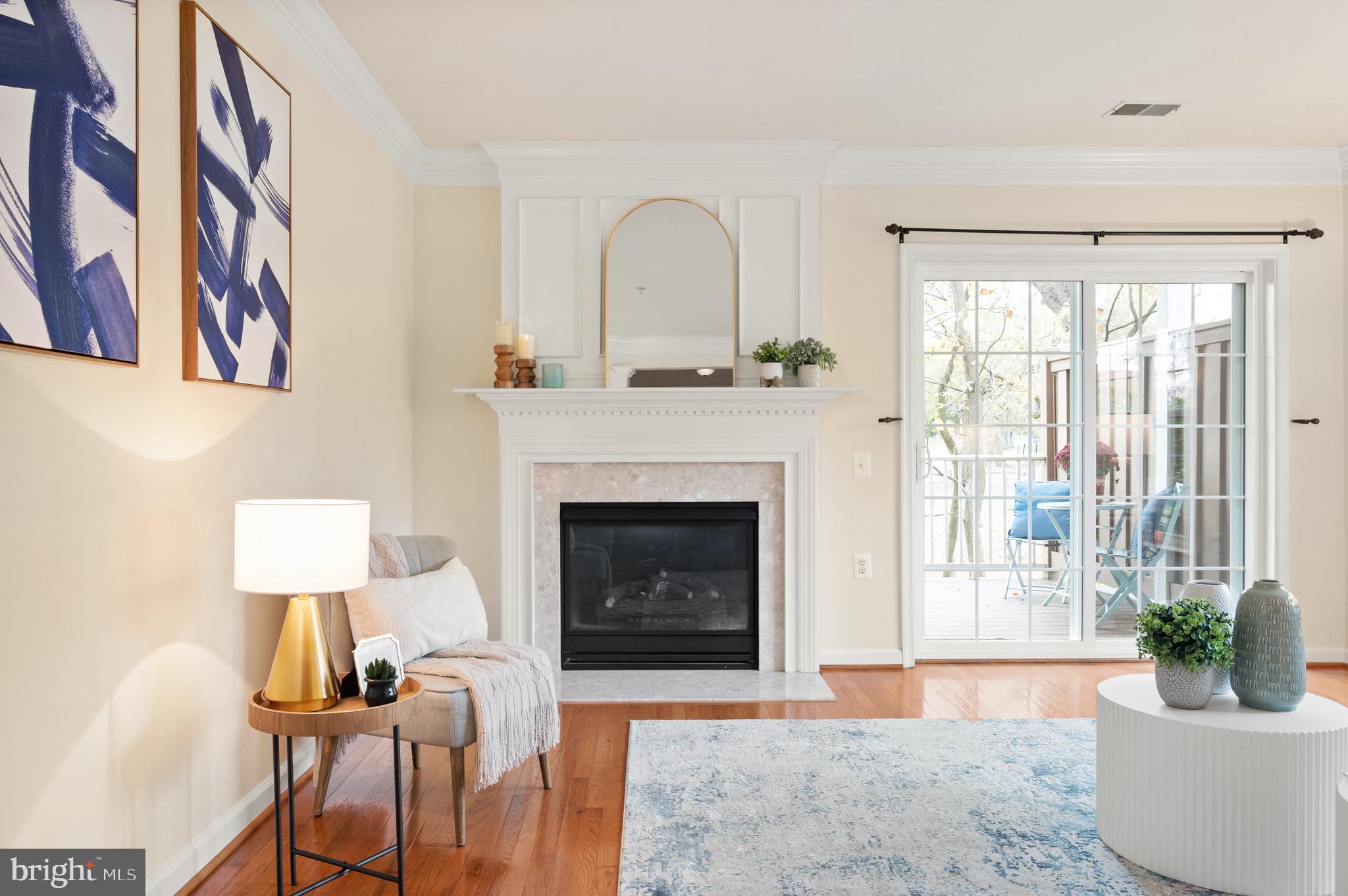 1424 ROUNDHOUSE LANE 85