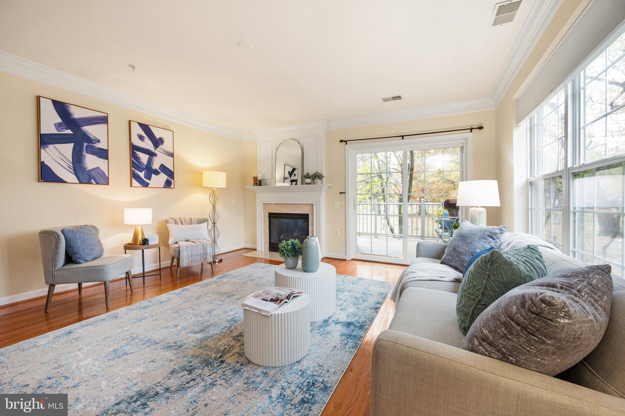 1424 ROUNDHOUSE LANE 85