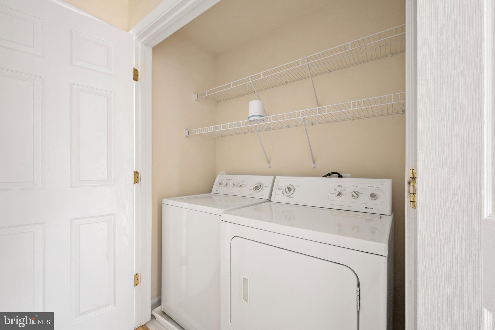 1424 ROUNDHOUSE LANE 85