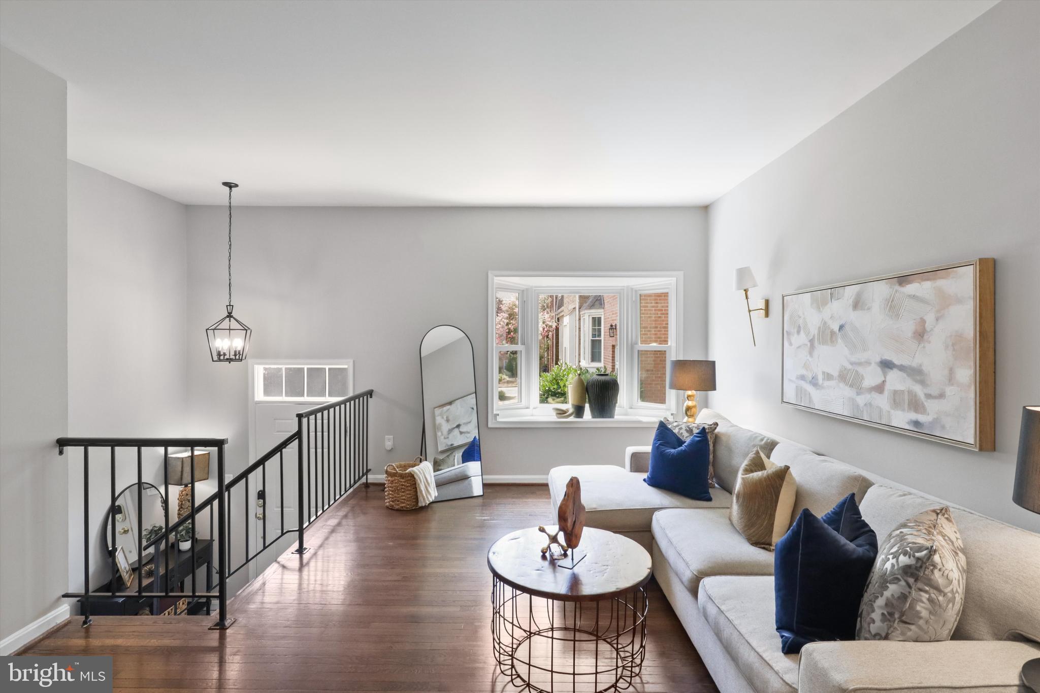3812 BRIGHTON COURT