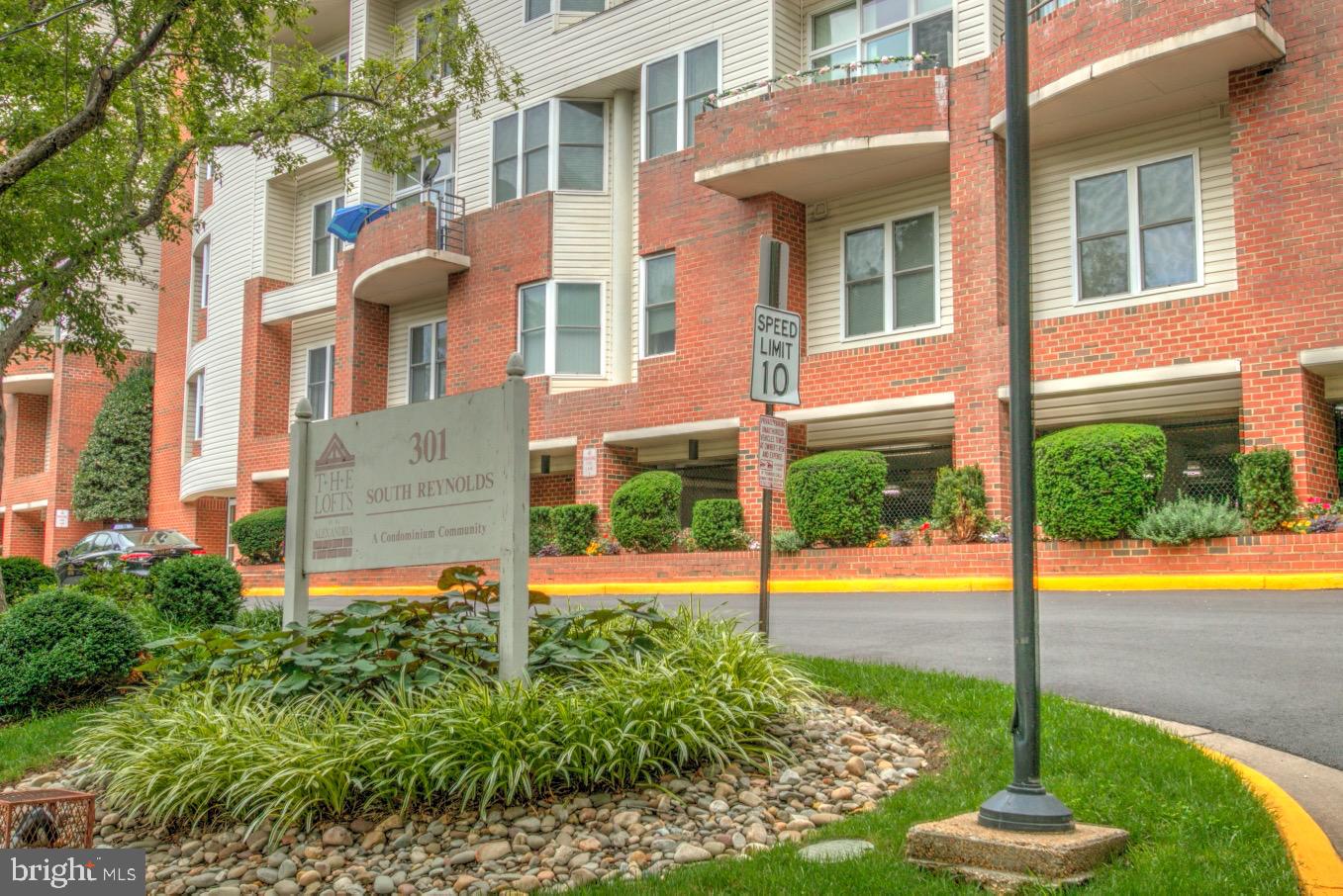 301 S REYNOLDS STREET 602