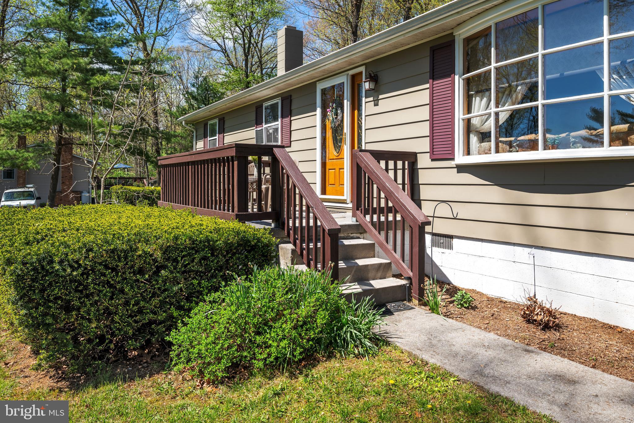 1256 RUSSELL ROAD