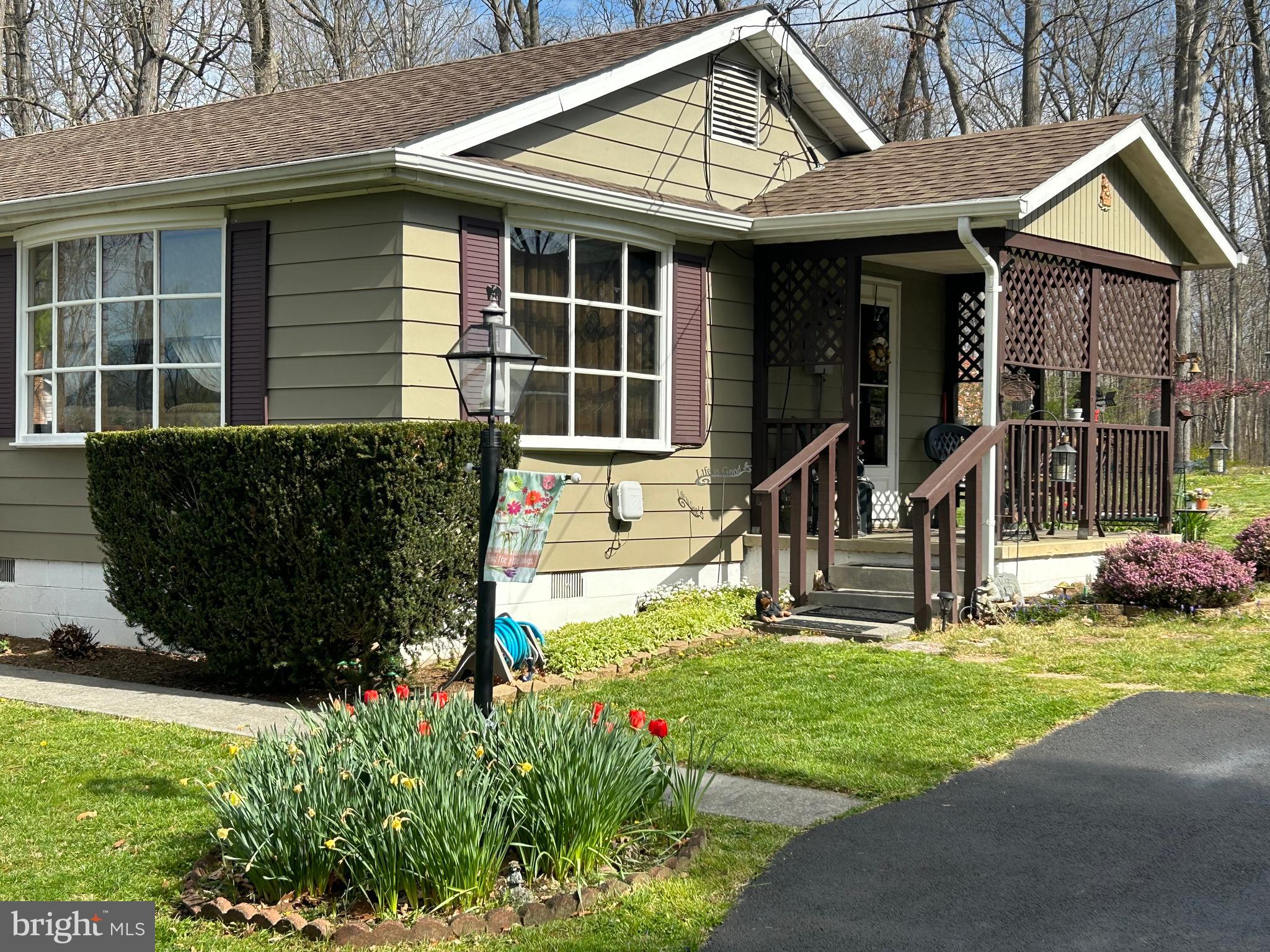 1256 RUSSELL ROAD