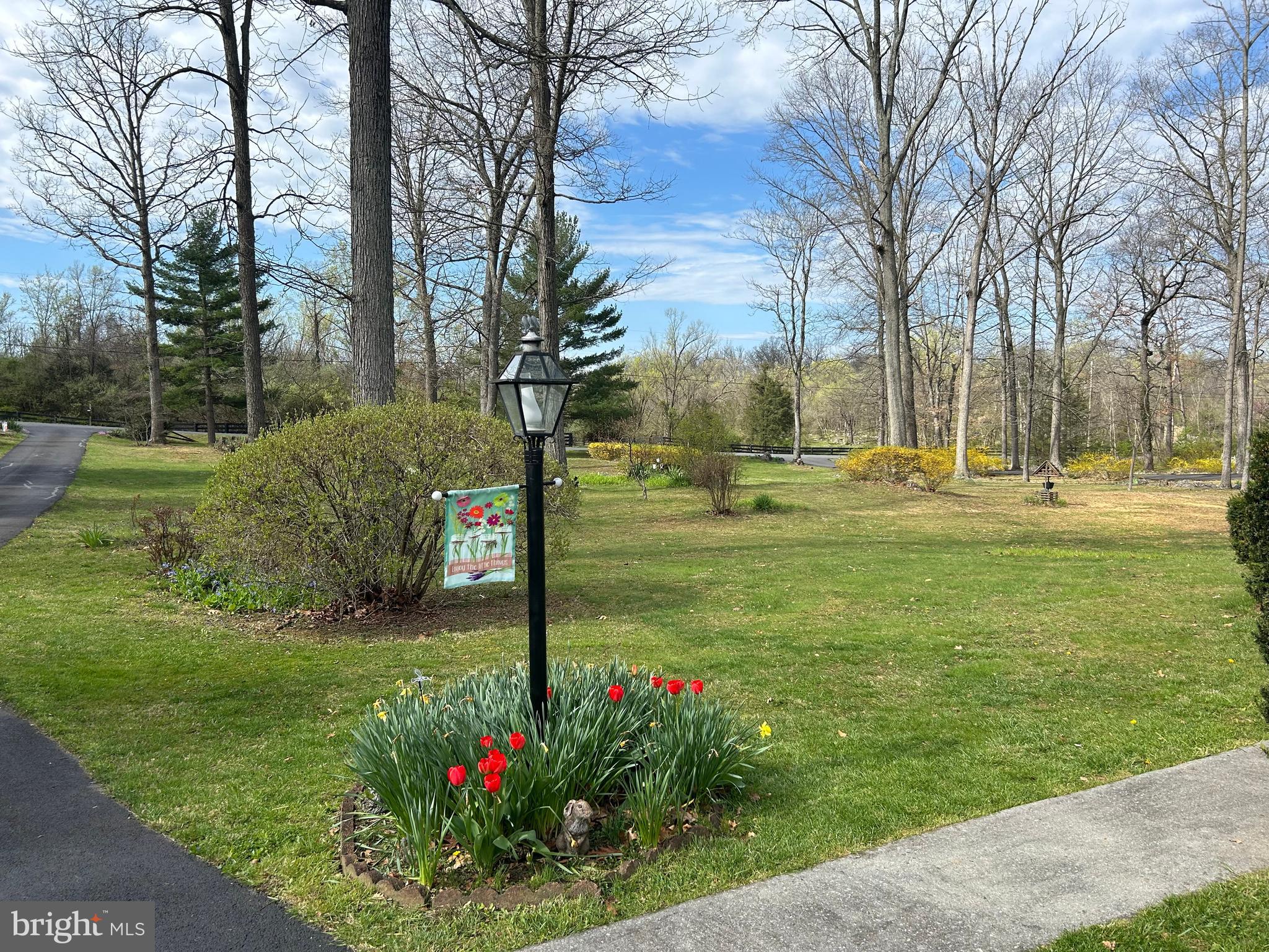 1256 RUSSELL ROAD