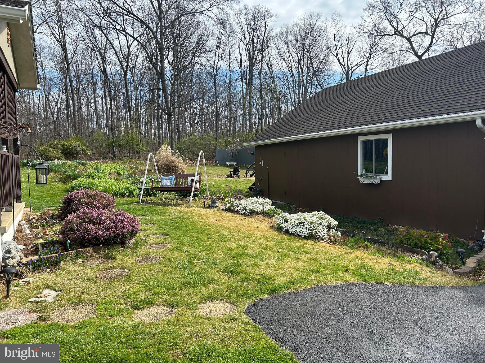 1256 RUSSELL ROAD