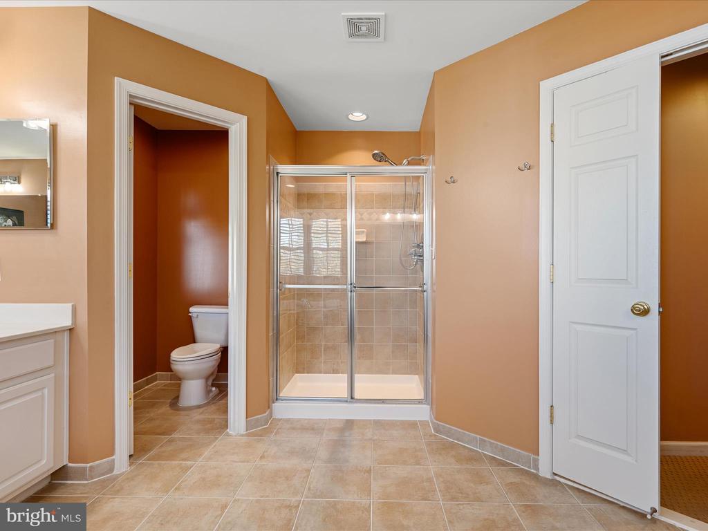 513 BLOSSOM DRIVE