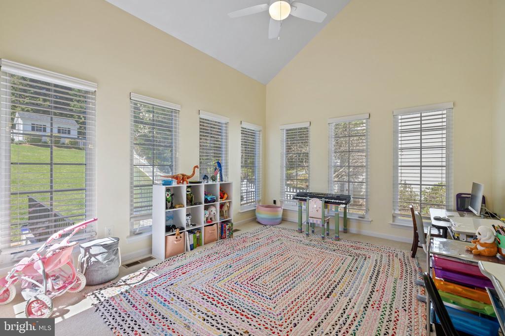 364 PRESTON DRIVE