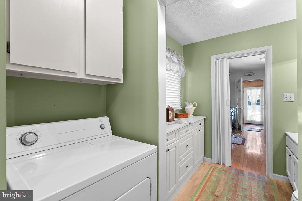 1095 FOREMAN LANE