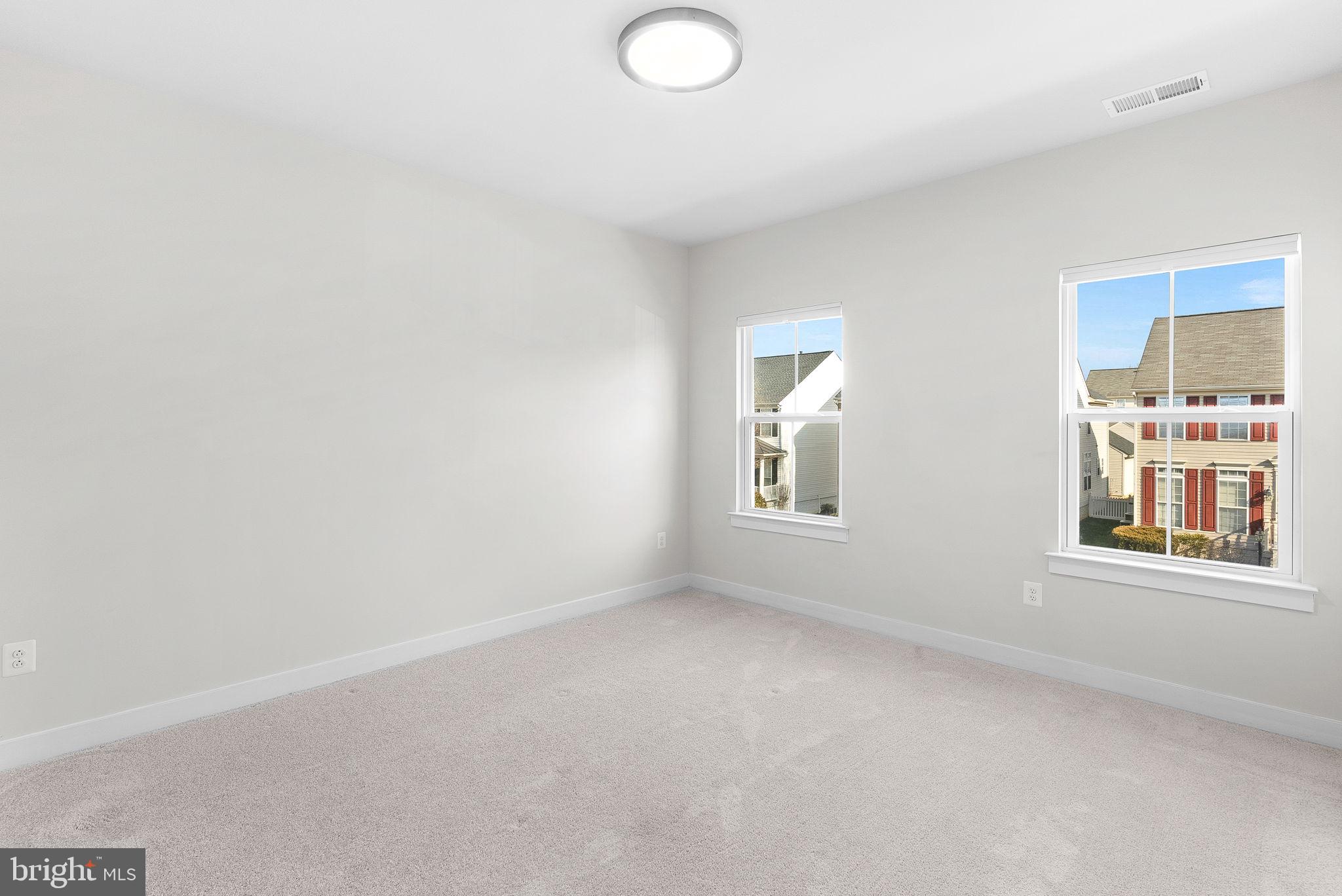 219 SHOE BUCKLE COURT