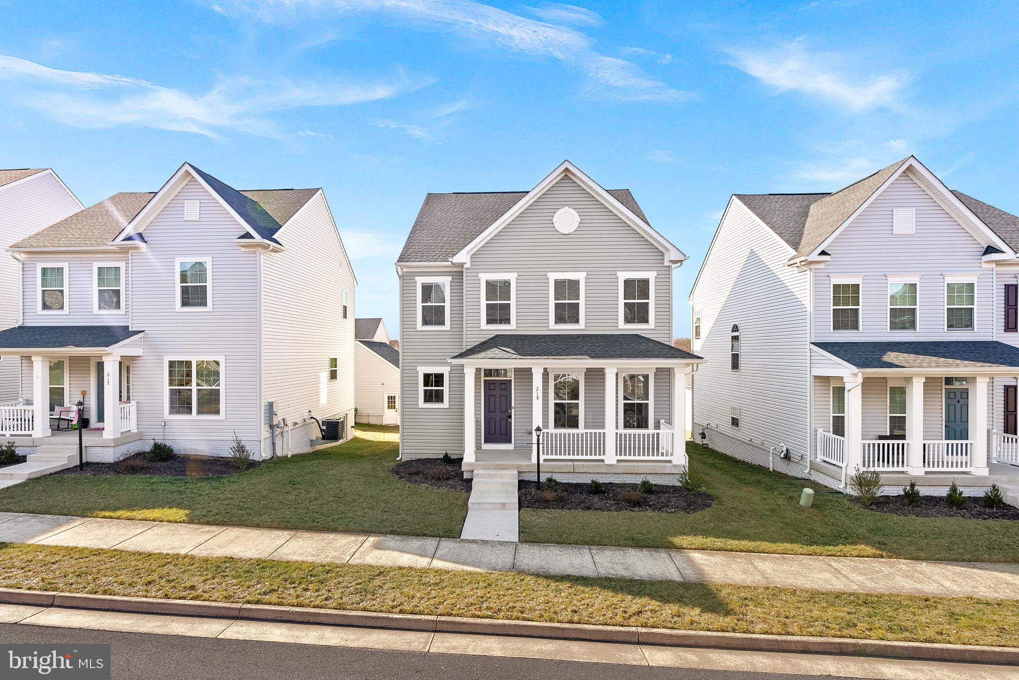 219 SHOE BUCKLE COURT