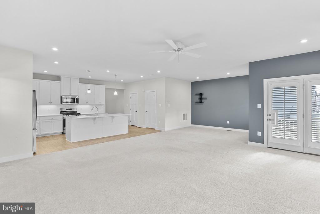 219 SHOE BUCKLE COURT