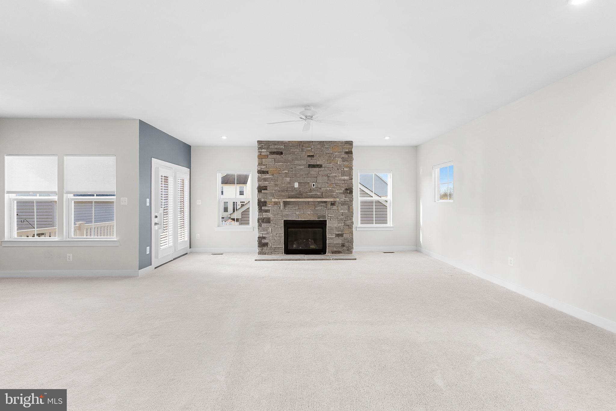 219 SHOE BUCKLE COURT