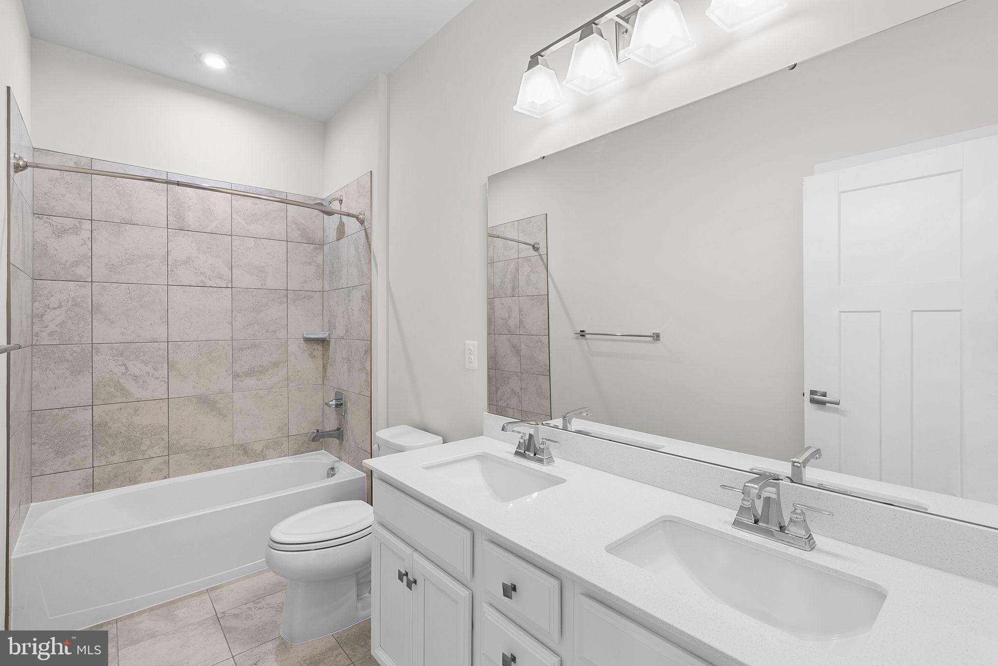 219 SHOE BUCKLE COURT