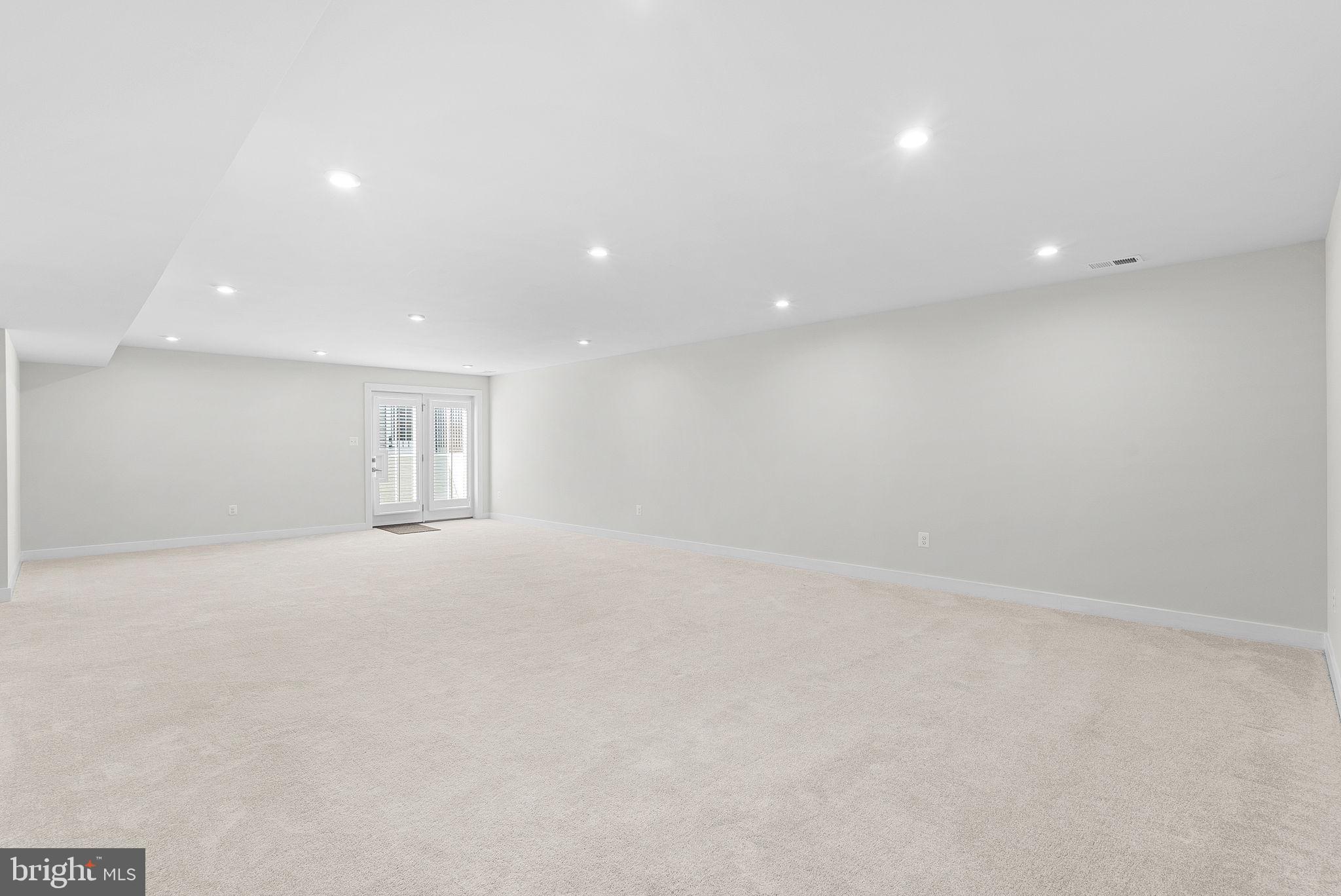 219 SHOE BUCKLE COURT