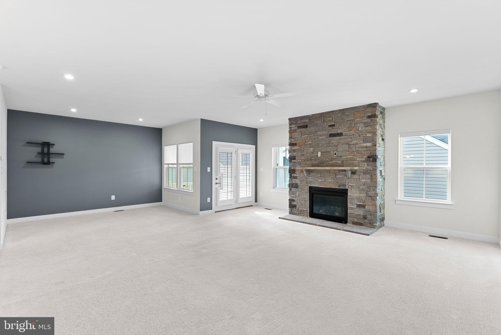 219 SHOE BUCKLE COURT