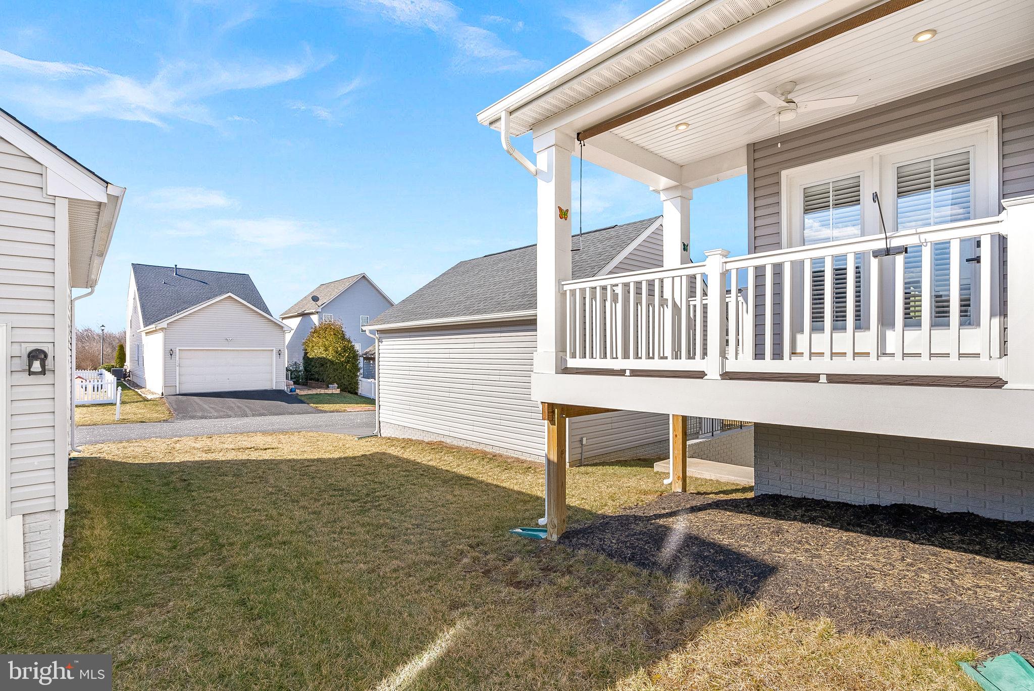 219 SHOE BUCKLE COURT