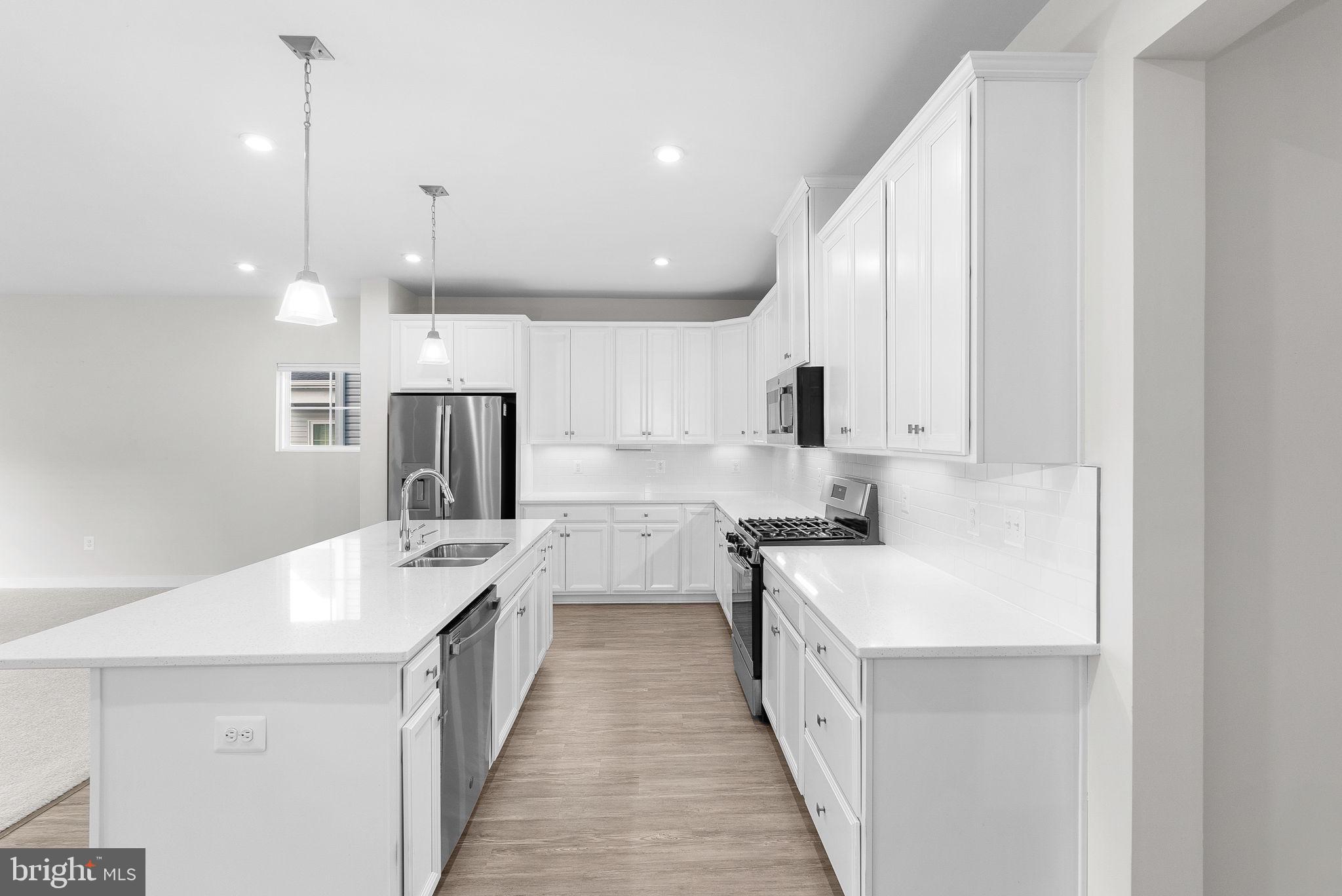 219 SHOE BUCKLE COURT