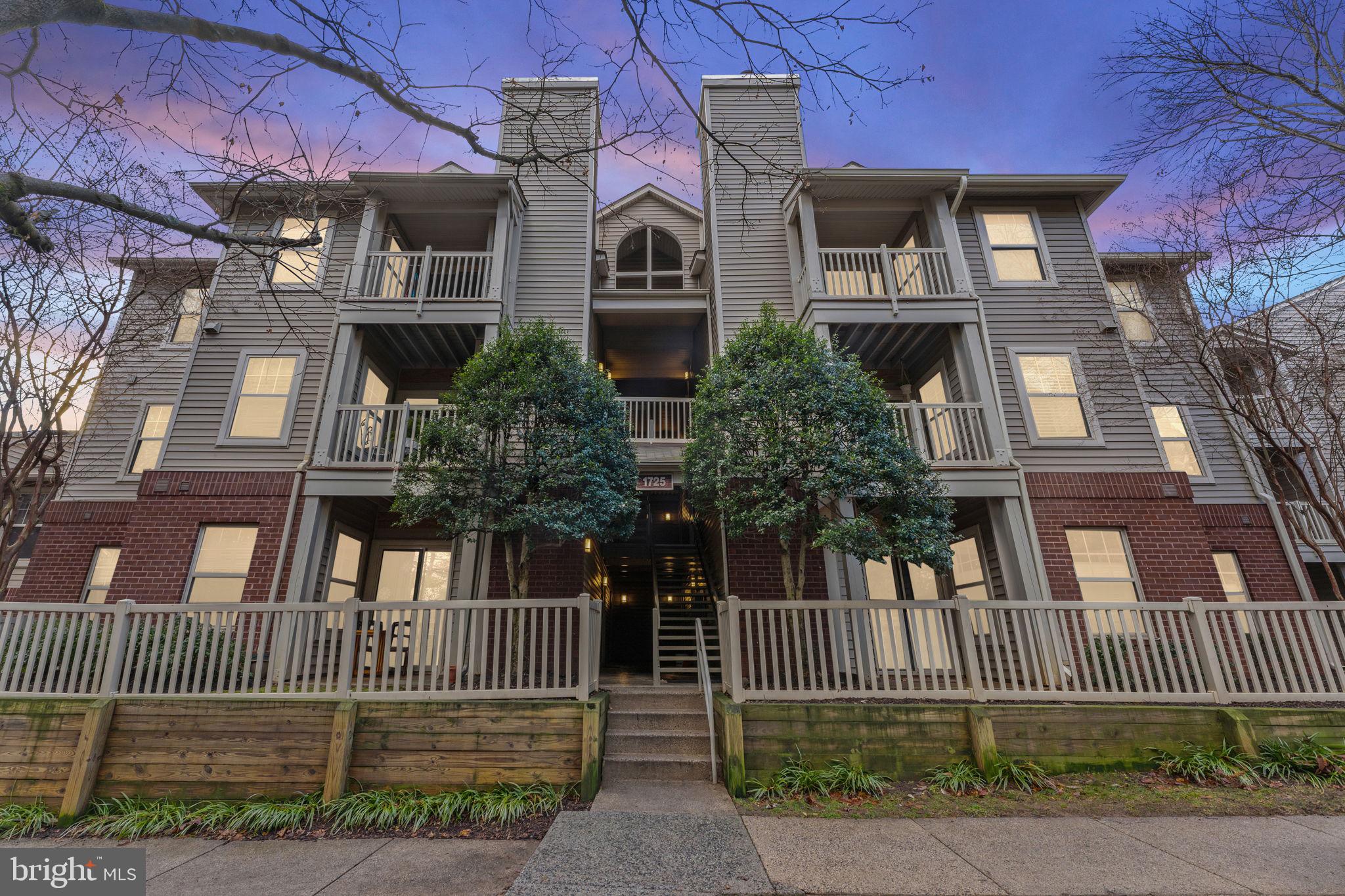 1725 ASCOT WAY 1725D