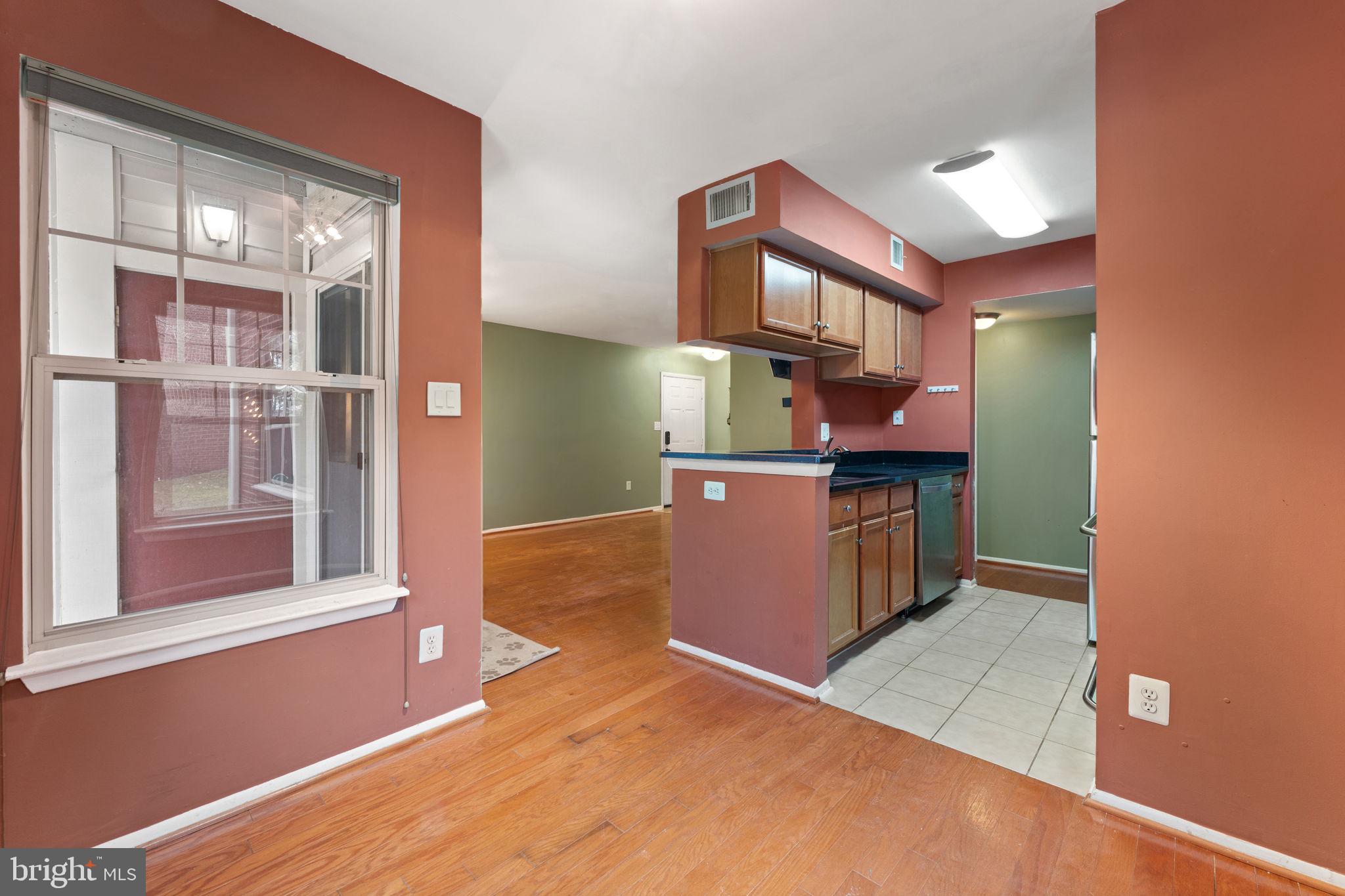 1725 ASCOT WAY 1725D