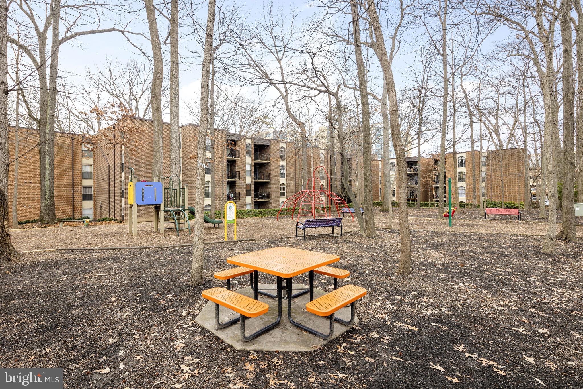 3354 WOODBURN ROAD 14
