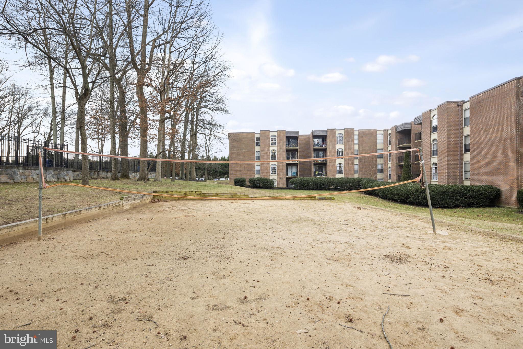 3354 WOODBURN ROAD 14