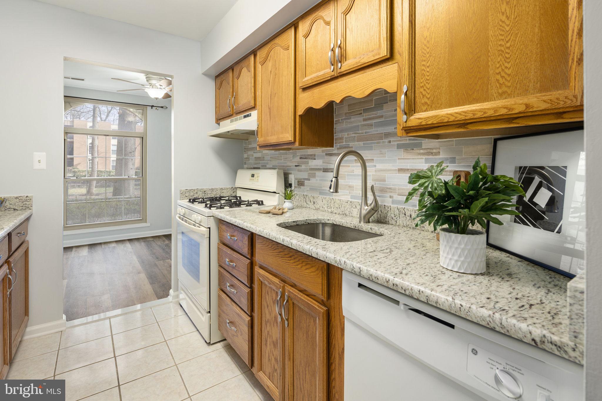 3354 WOODBURN ROAD 14