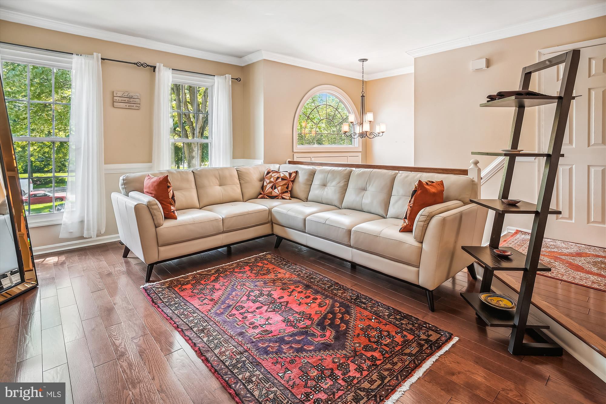 7037 ASHLEIGH MANOR COURT