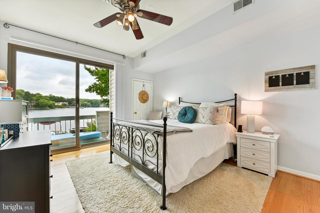 11154 HARBOR COURT 11154