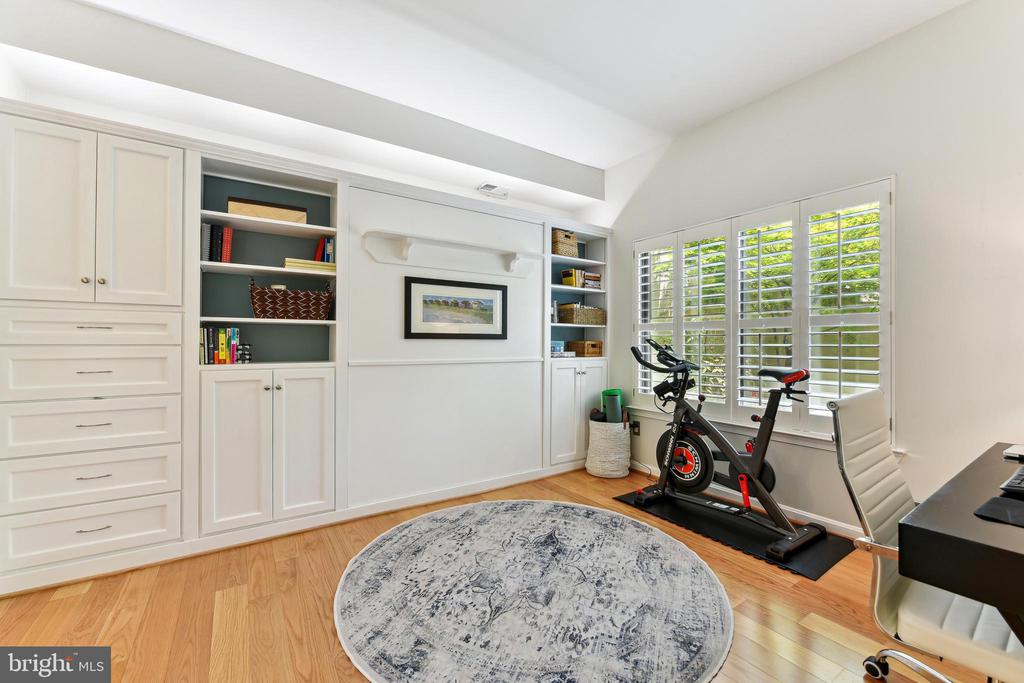 11154 HARBOR COURT 11154