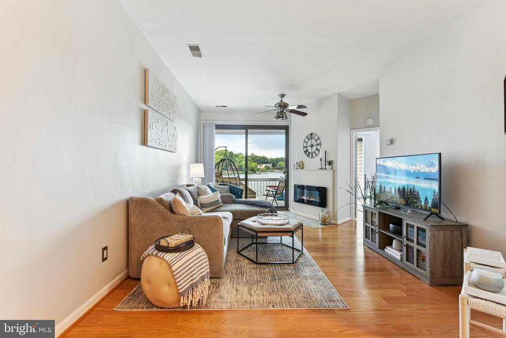 11154 HARBOR COURT 11154