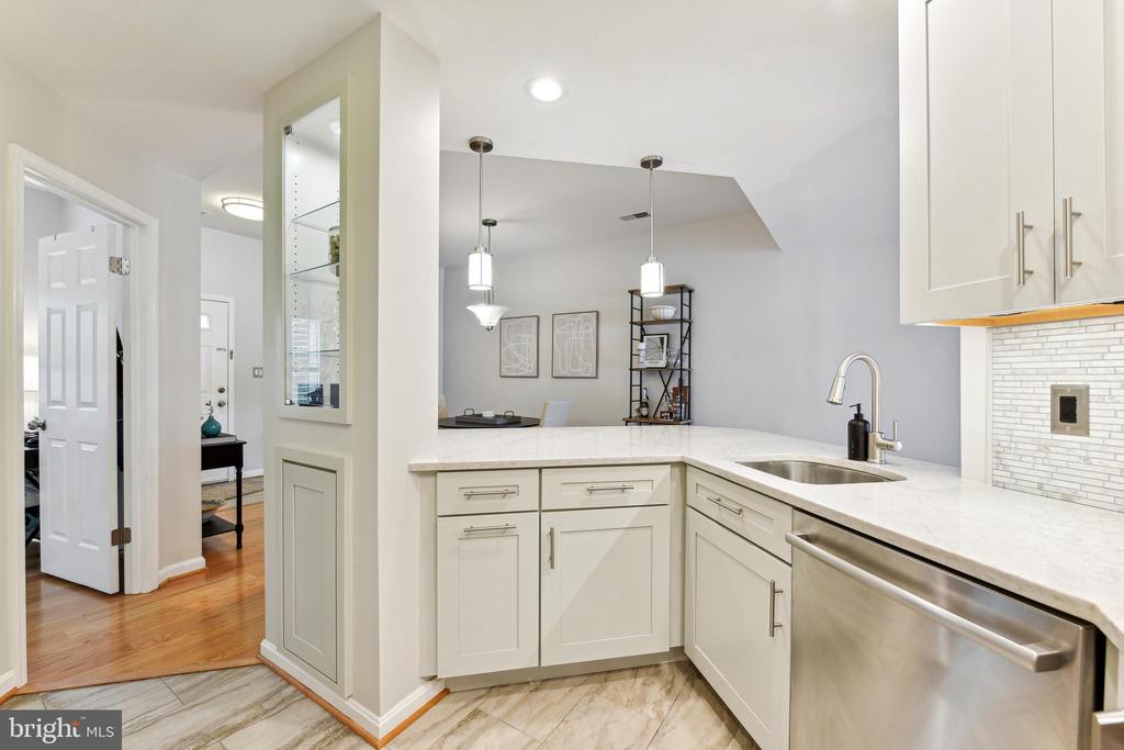 11154 HARBOR COURT 11154