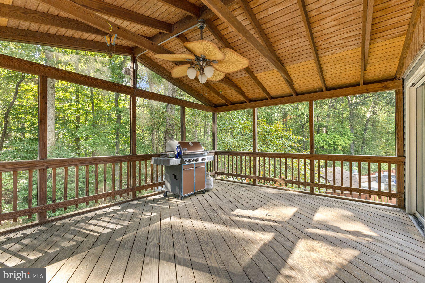 8508 RIPPLED CREEK COURT