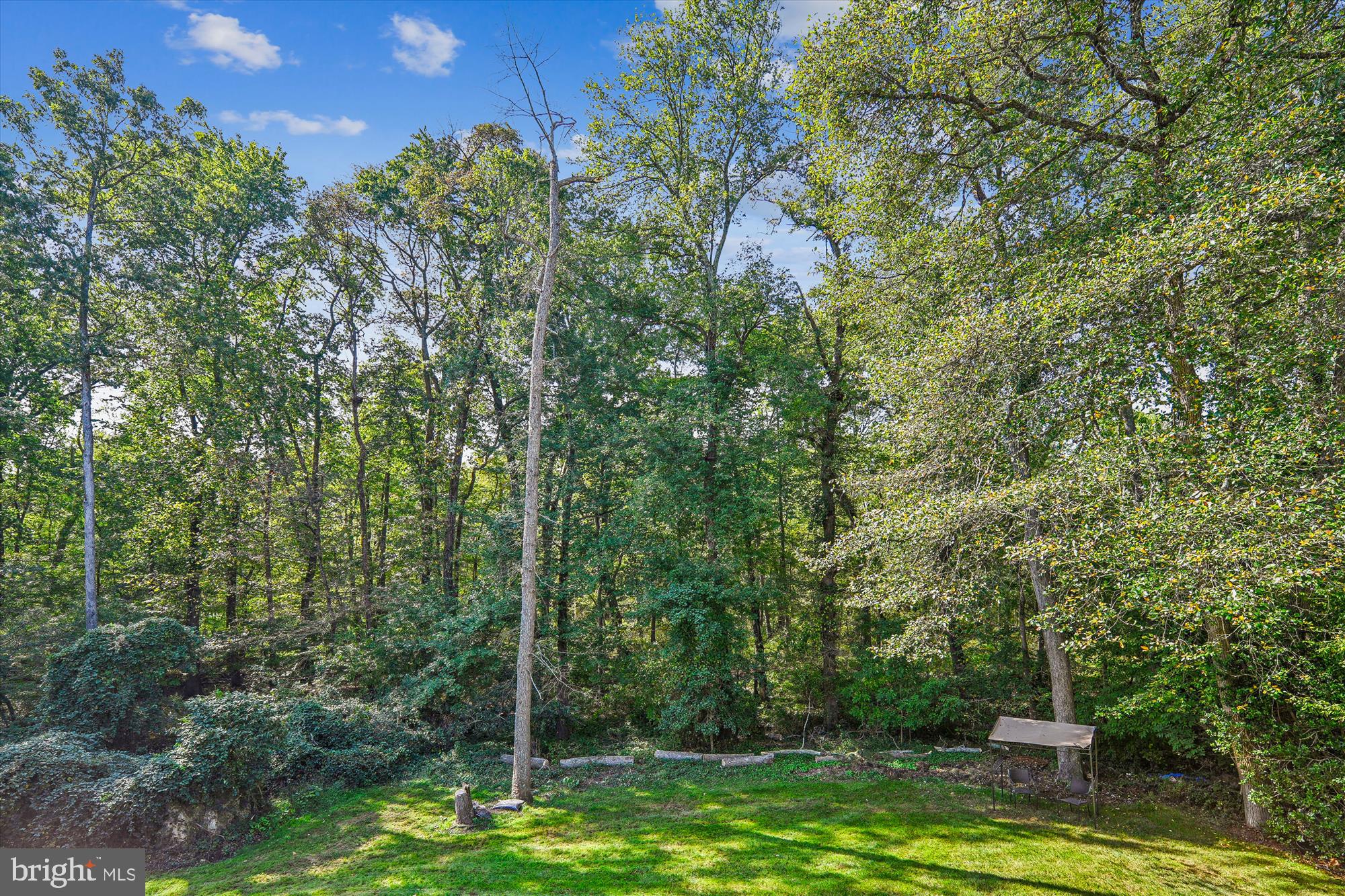 7605 CAMP ALGER AVENUE