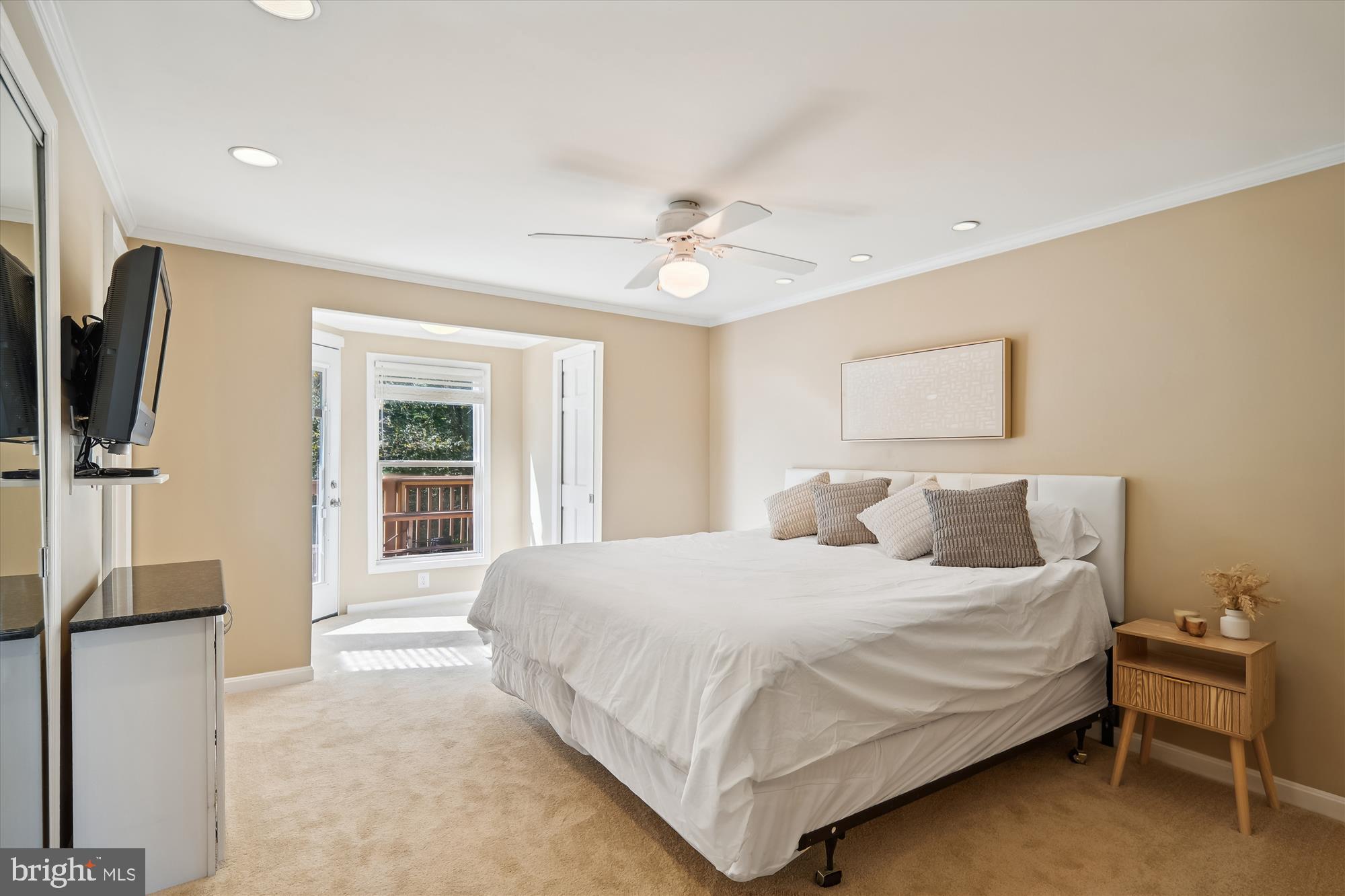 7605 CAMP ALGER AVENUE