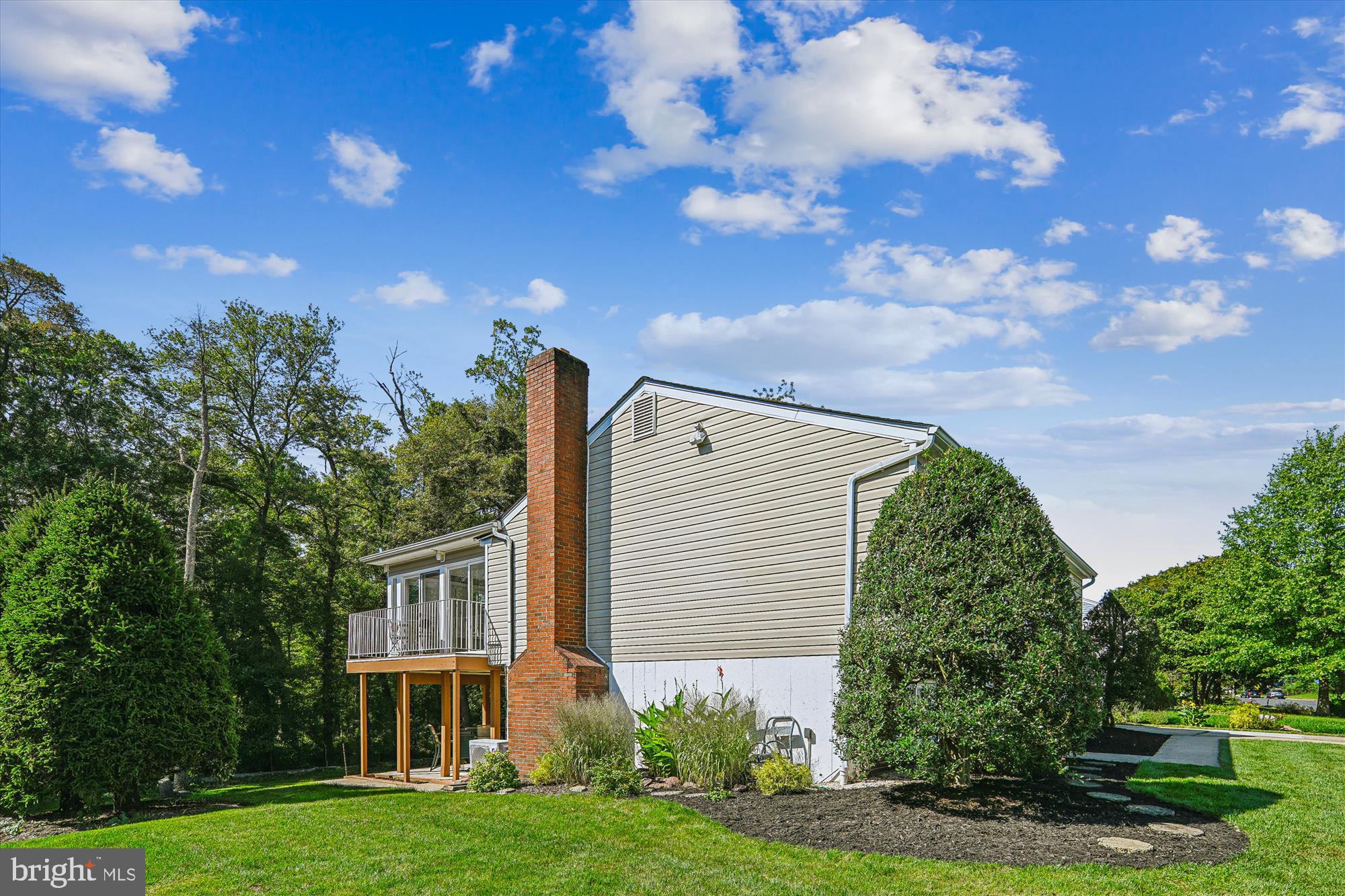 7605 CAMP ALGER AVENUE