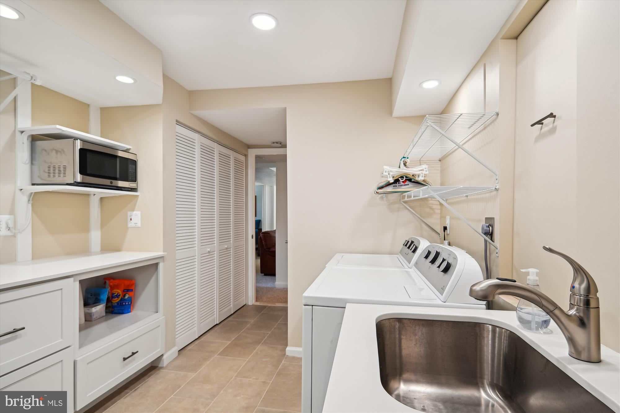 7605 CAMP ALGER AVENUE