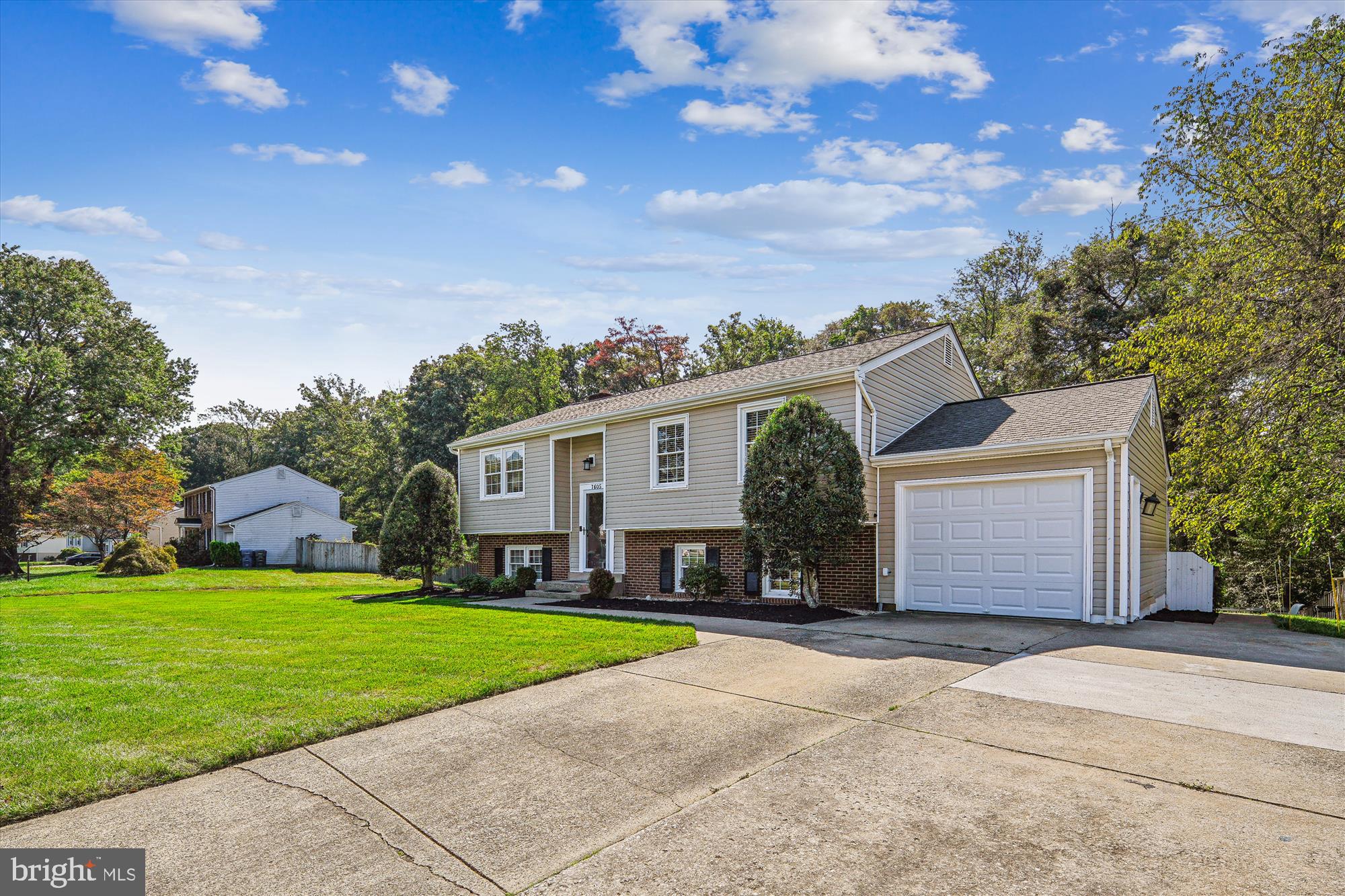 7605 CAMP ALGER AVENUE