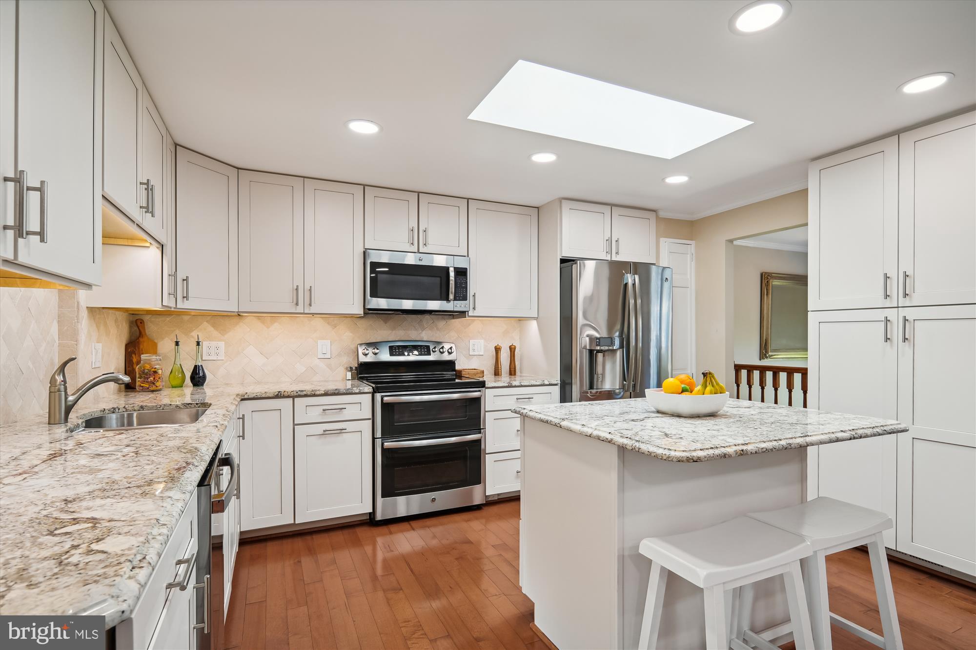 7605 CAMP ALGER AVENUE