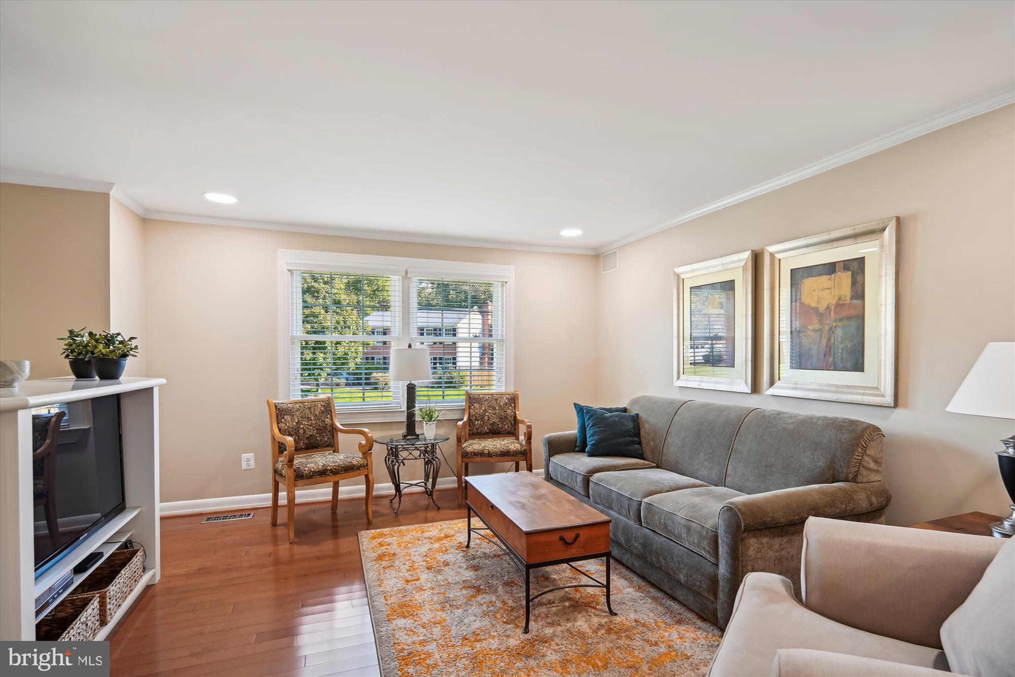 7605 CAMP ALGER AVENUE