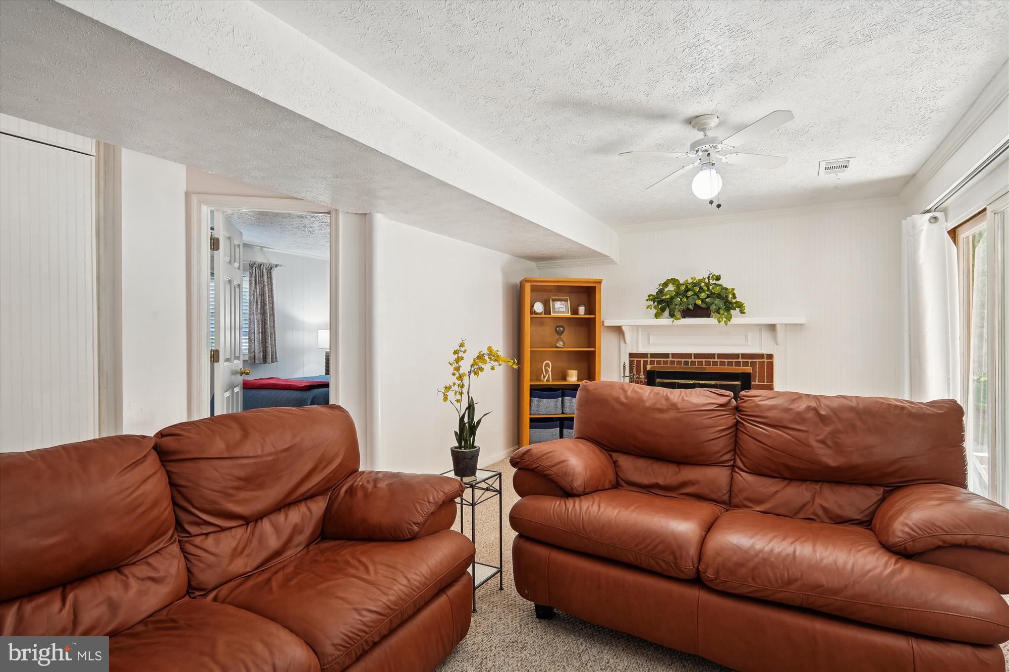 7605 CAMP ALGER AVENUE