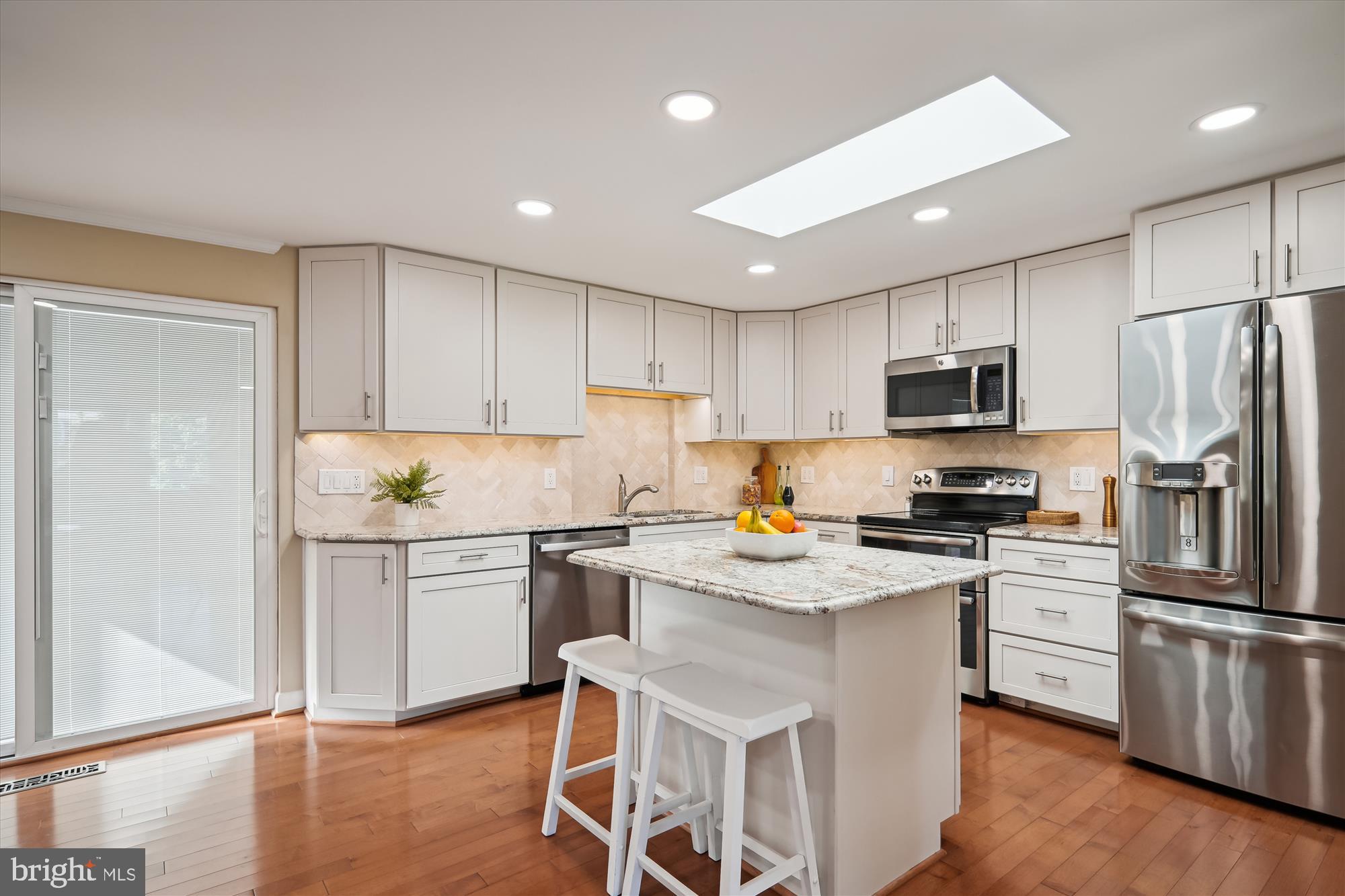 7605 CAMP ALGER AVENUE