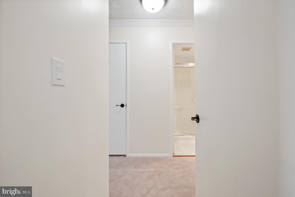 5903 MOUNT EAGLE DRIVE 1611