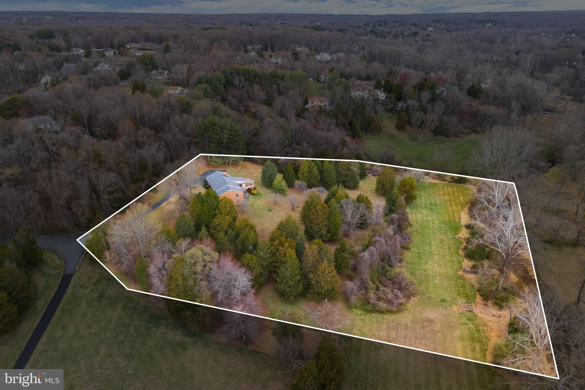 10100 WINDING BROOK LANE