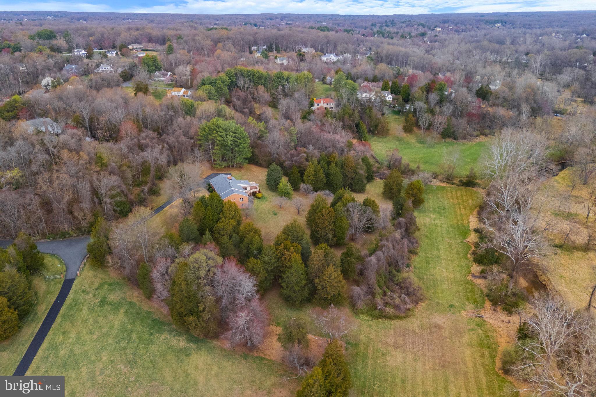 10100 WINDING BROOK LANE