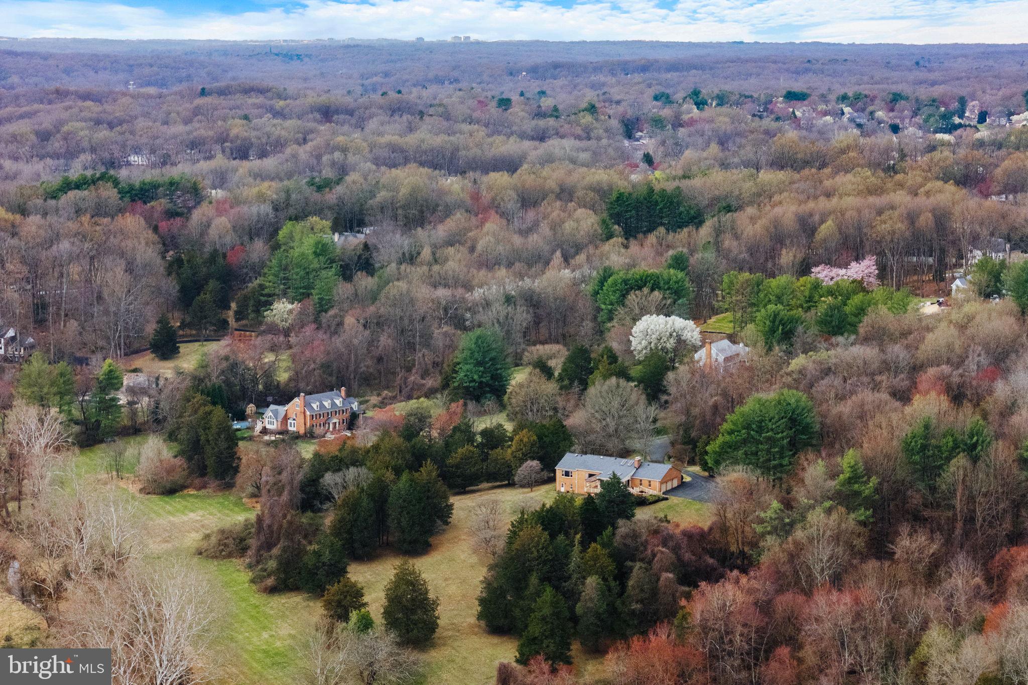 10100 WINDING BROOK LANE