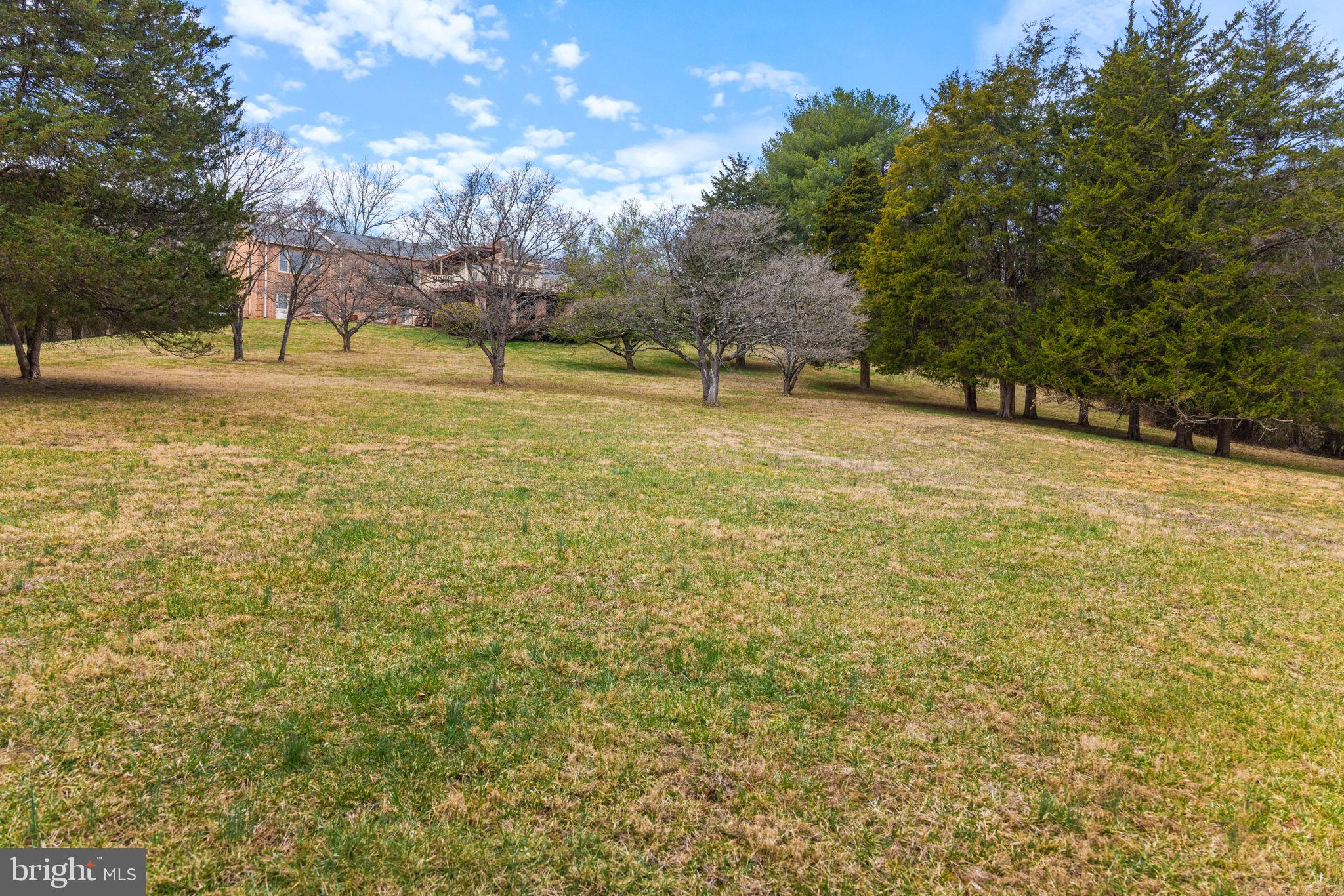 10100 WINDING BROOK LANE