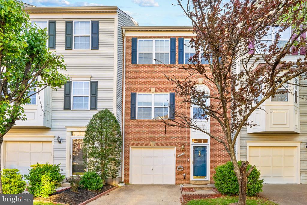 9239 LORTON VALLEY ROAD