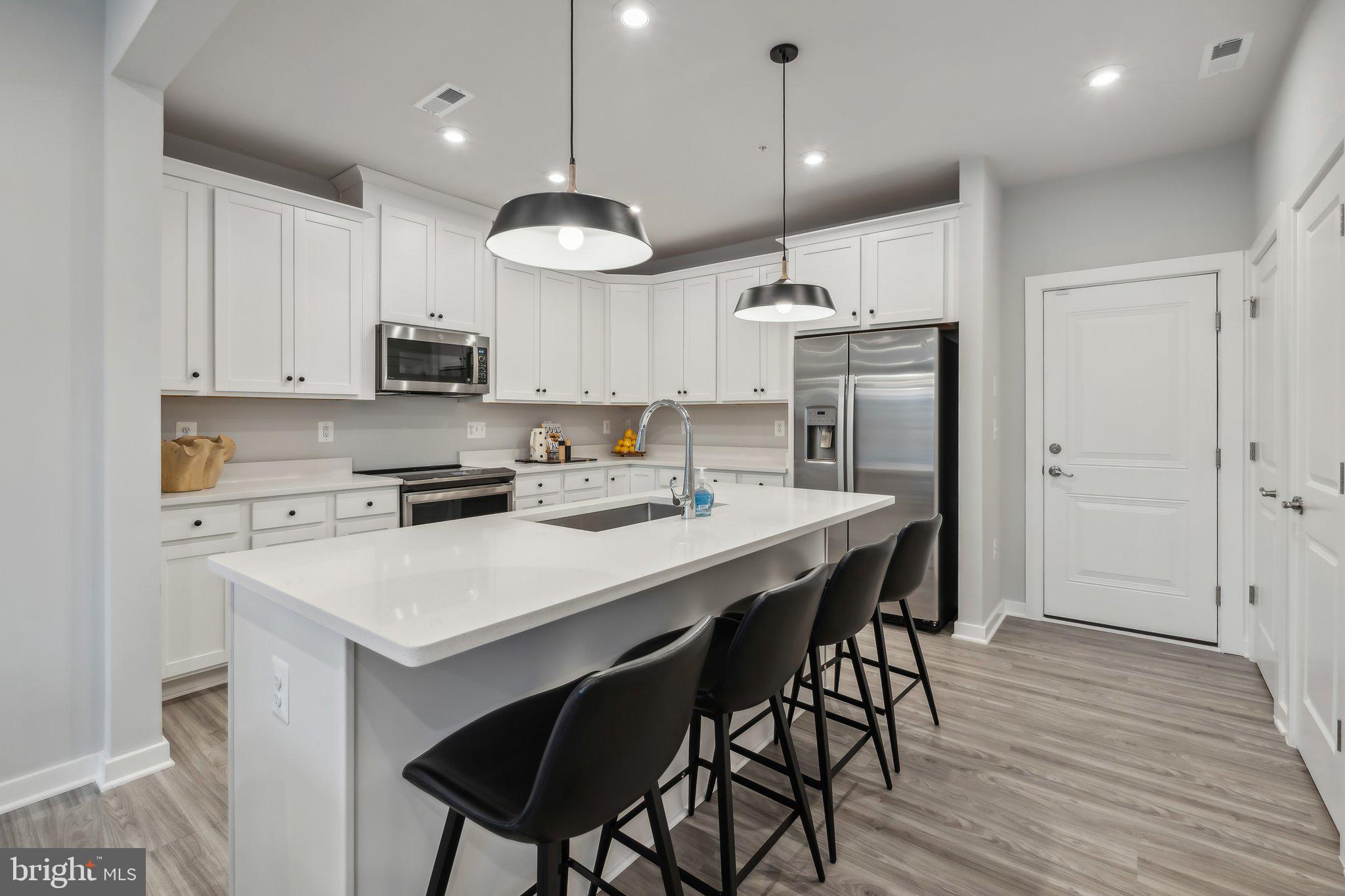 2157 GLACIER ROAD